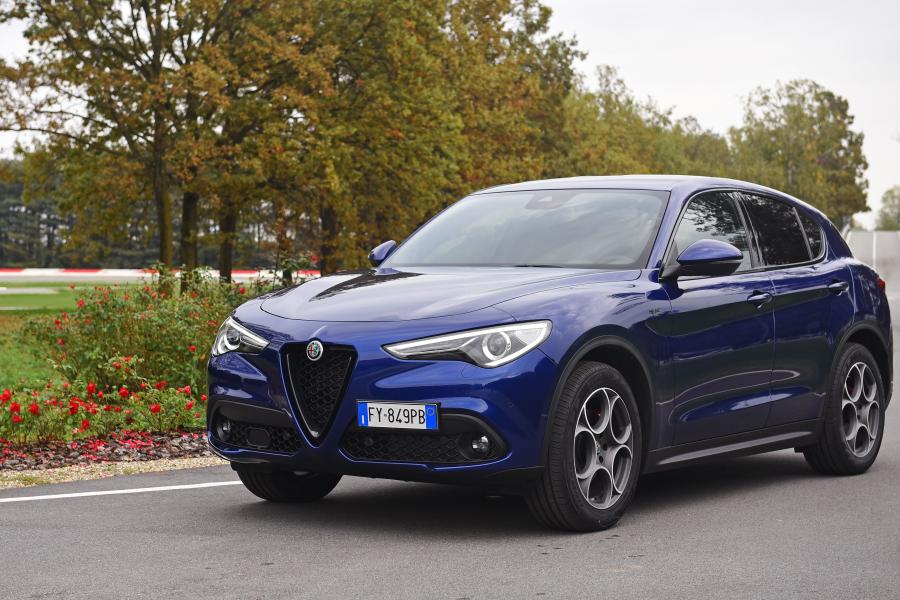  Alfa Romeo Stelvio Sprint (949) 2019 года  (фото 15 из 45)